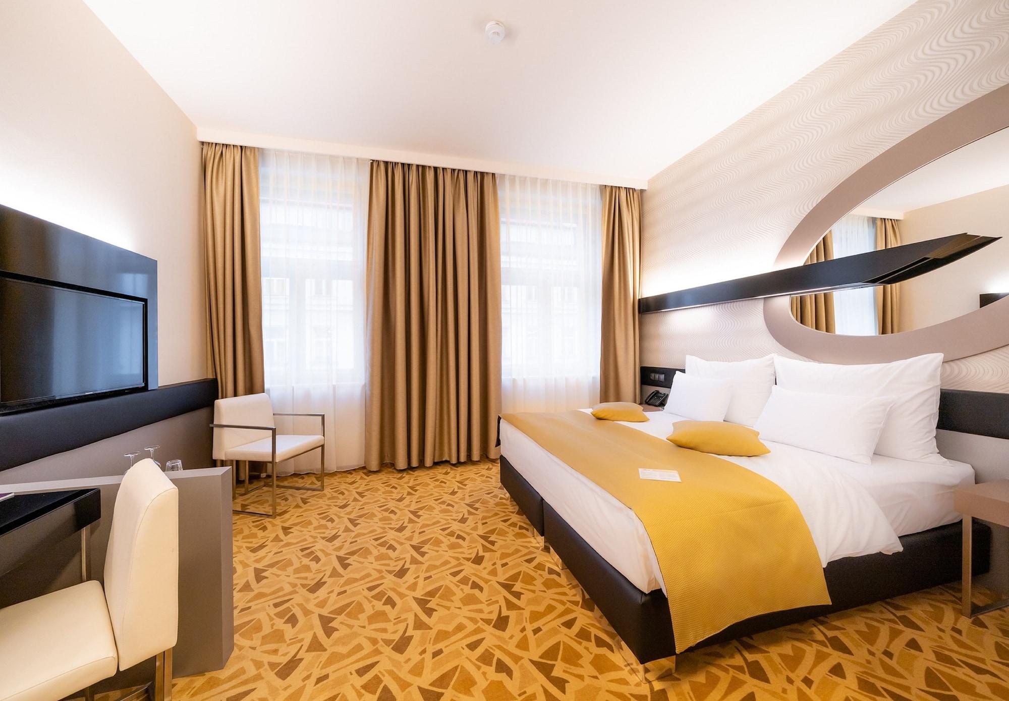 Grandium Hotel Prag Dış mekan fotoğraf A room at the hotel