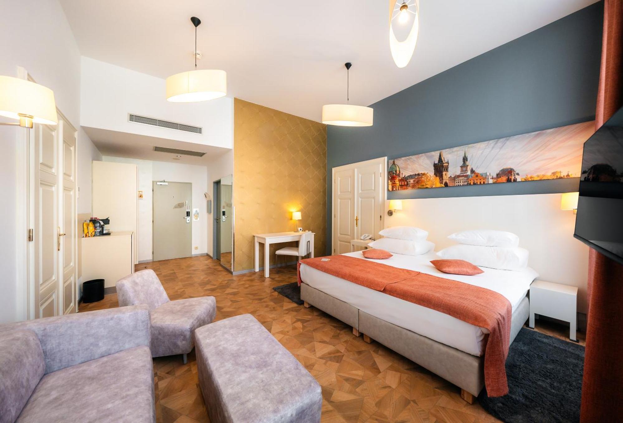Grandium Hotel Prag Dış mekan fotoğraf Room at the hotel