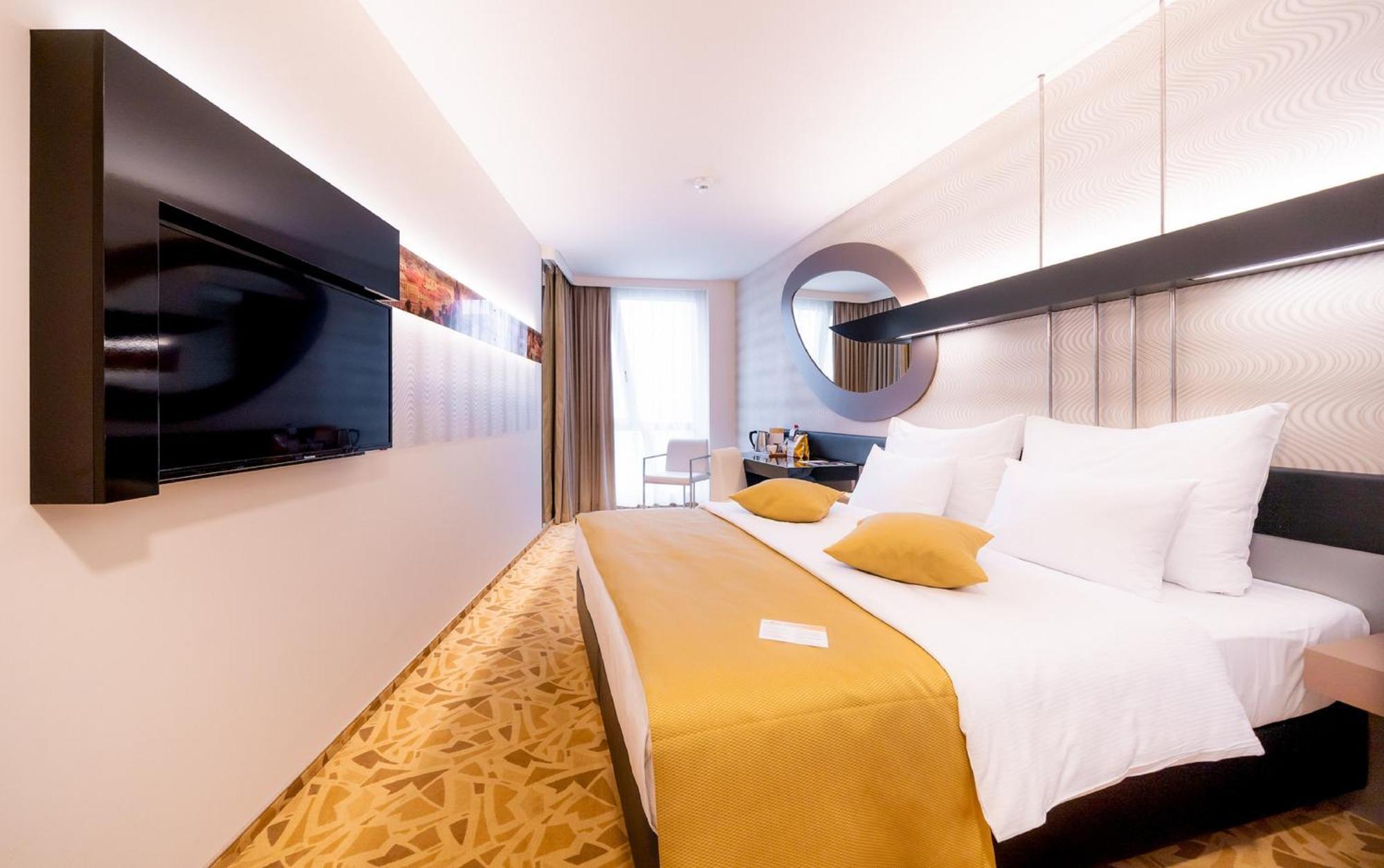 Grandium Hotel Prag Dış mekan fotoğraf A room at the hotel